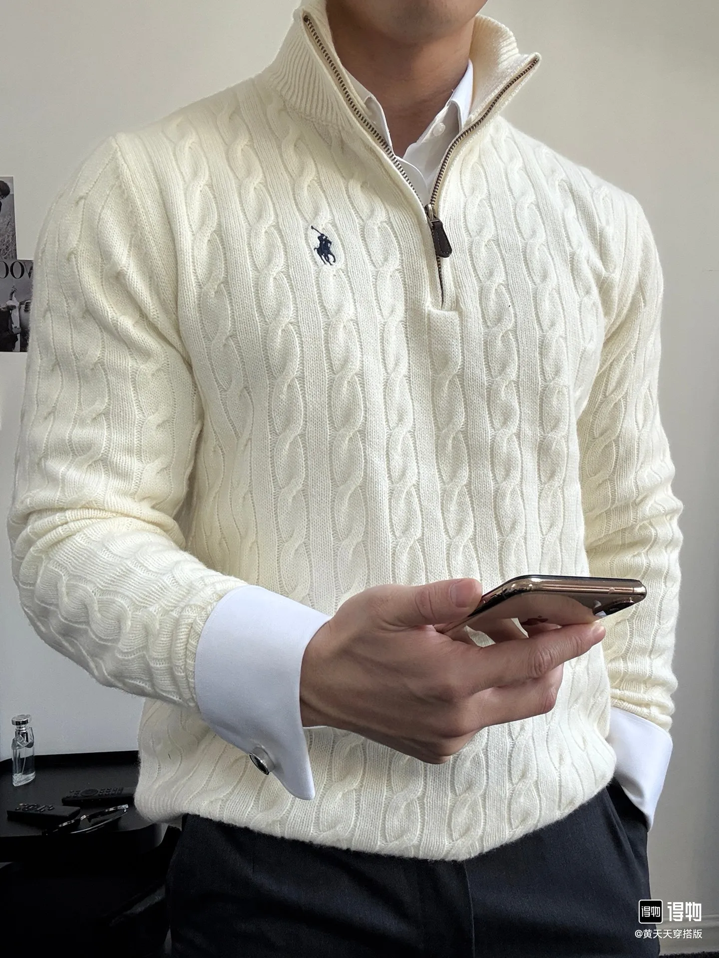 P300 Style No. D07) The top version on the market in 2025 Ralph Lauren #ootddailywear #Autumn and winter sweater #Knitted sweater outfit #ralph lauren sweater #Can be worn by both men and women [Star R] Finally waited until the Ralph men’s twist sweater half-zip bra top was put on and it’s finally here! The hottest half-zip sweater! Limited editions every year, there won’t be many models in the store! Ralph Lauren Men's Half-Zip Twist Sweater [Fire R] The shape is really nice. It can be worn alone or as a jacket. It can be worn inside or outside, or it can be worn inside with a shirt ~ 100% pure cotton #Practical Wear Colors: off-white, navy blue, khaki, gray, size S to XL